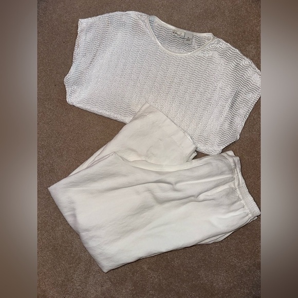 White Ruby Rd. Pants and XL Short Sleeve Blouse - Picture 1 of 3